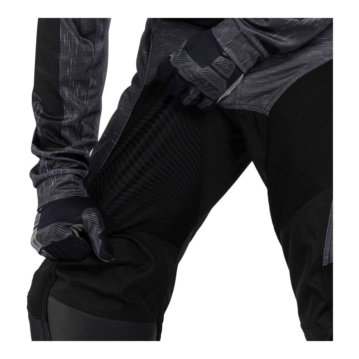Leatt 2026 3.5 Ride Kit - Stealth Black / Grey