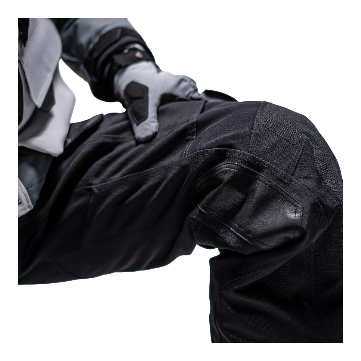 Leatt 5.5 ADV DriTour Pant - Stealth Black / Grey